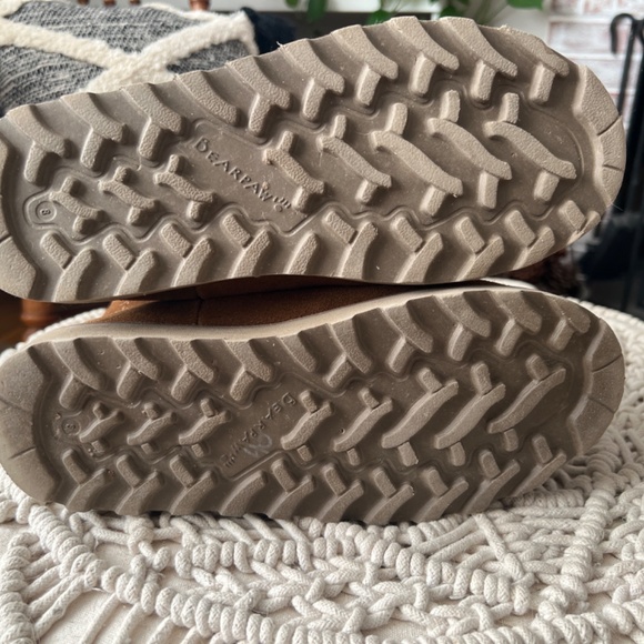 BearPaw quilted, tall boots size 8 - Picture 8 of 14